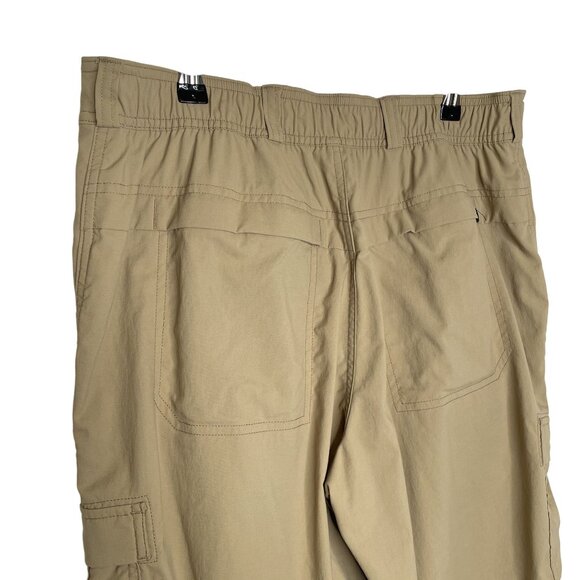 REI Co-op Mens Khaki Cargo Shorts, 34 - Picture 4 of 11